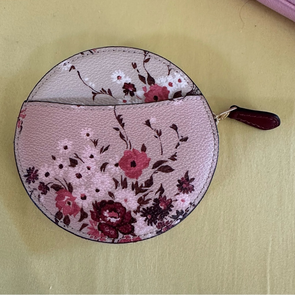 🔵 COACH Round Coin With Floral Bundle Print Case Wallet - Picture 2 of 4